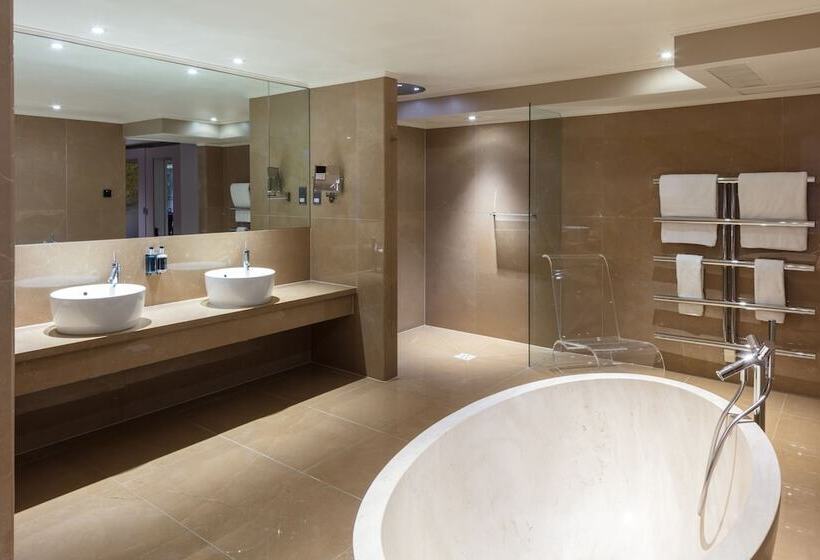 Люкс, The May Fair, A Radisson Collection Hotel, Mayfair London