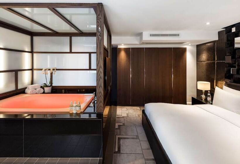 Люкс с Террасой, The May Fair, A Radisson Collection Hotel, Mayfair London