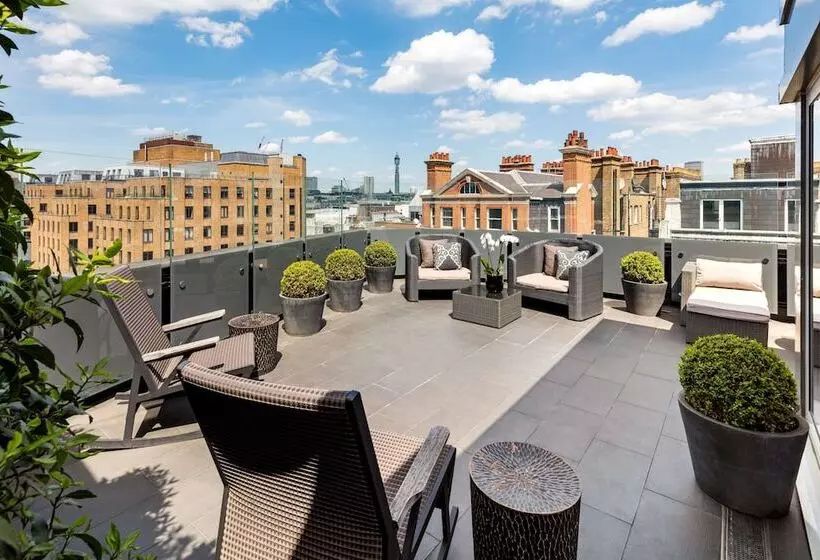 テラス付スイート, The May Fair, A Radisson Collection Hotel, Mayfair London