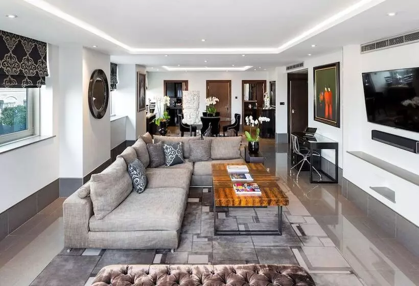 テラス付スイート, The May Fair, A Radisson Collection Hotel, Mayfair London