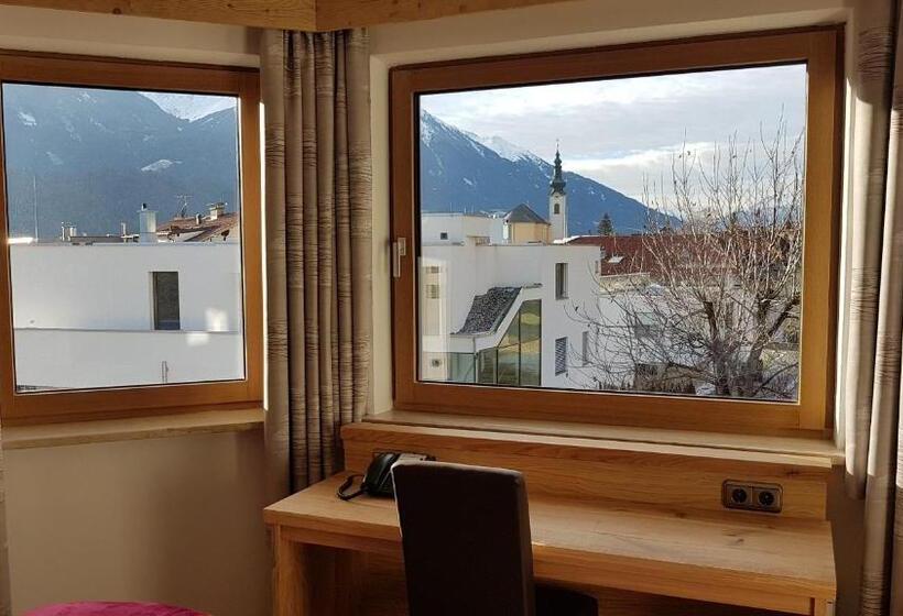 Полулюкс с Балконом, Tyrolis