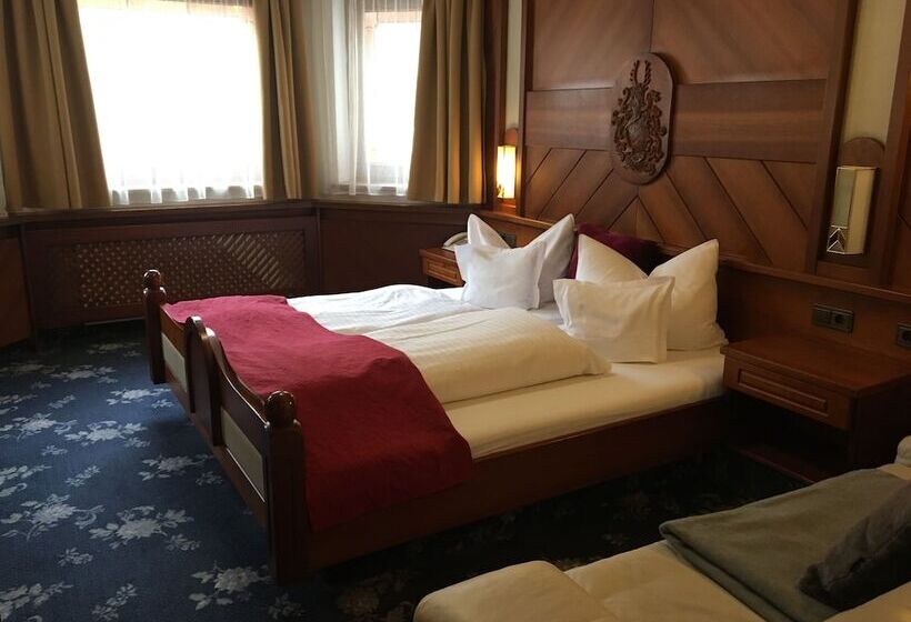 Номер Стандарт Трехместный, Tyrolis