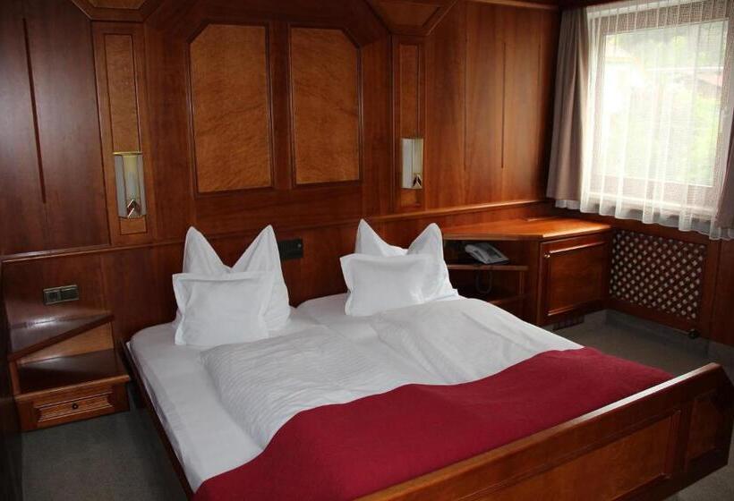 Номер Стандарт, Tyrolis