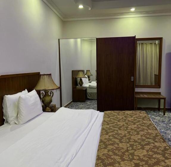 Люкс 2 Спальни, سويت ان العلا للشقق المفروشة الخاصة Sweet In Alula Apartments And Organizing Tours
