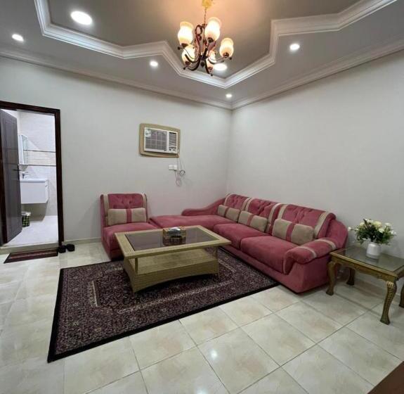 סוויטה, سويت ان العلا للشقق المفروشة الخاصة Sweet In Alula Apartments And Organizing Tours