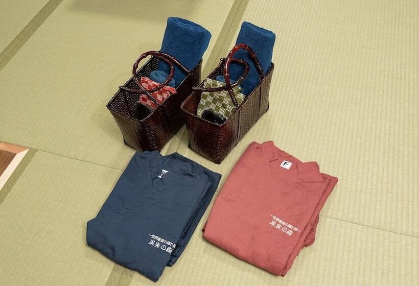 标准三人间, Kajitsu No Mori