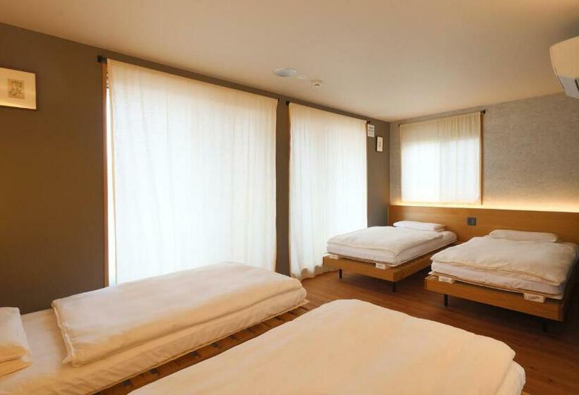 豪华房间, Neon Hotel   Luxury Sleep Retreat