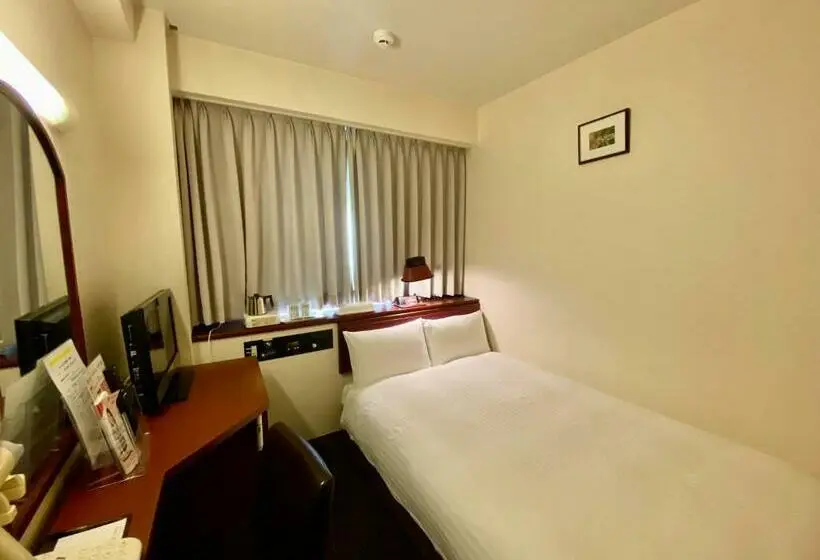 ダブルベッドのベーシックルーム, Smile Hotel Sasebo