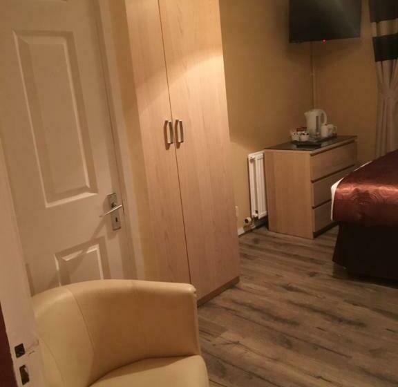 Quarto Estandar, The Ynyscedwyn Arms