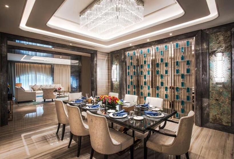 جناح ملكى, Narcissus Al Hamra Hotel Jeddah