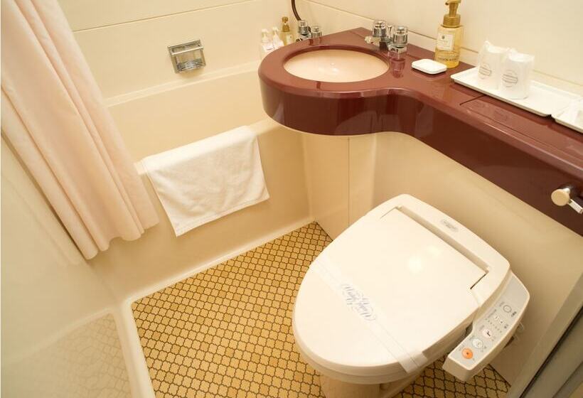 اتاق استاندارد یک نفره, Smile Hotel Sasebo