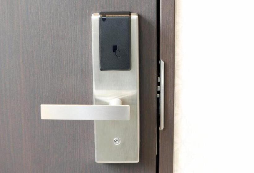 Comfort Triple Room, Stay Sakura Kyoto Tambaguchi