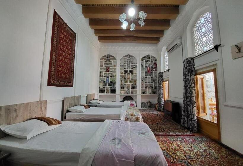 מיטה בחדר משותף, Bobo Haydar Guest House