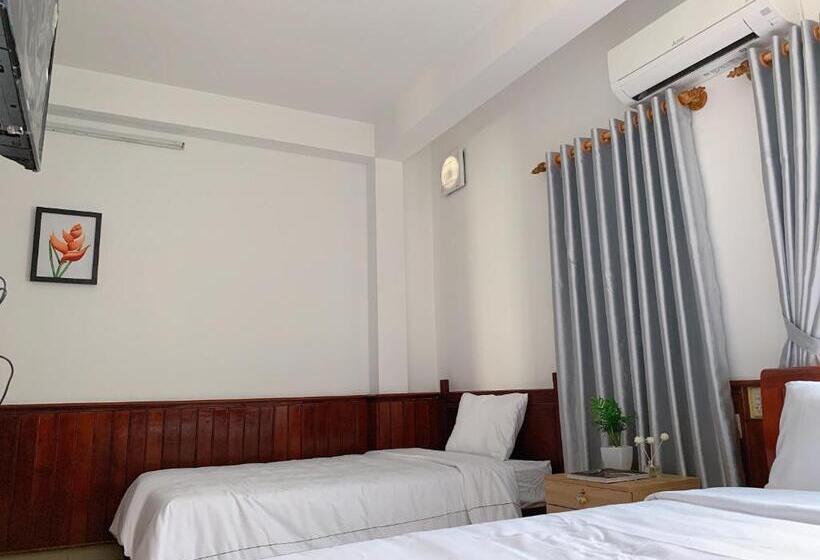 اتاق استاندارد سه نفره, Việt Hostel