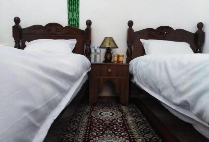 اتاق سوپریور, Ravshan Boutique