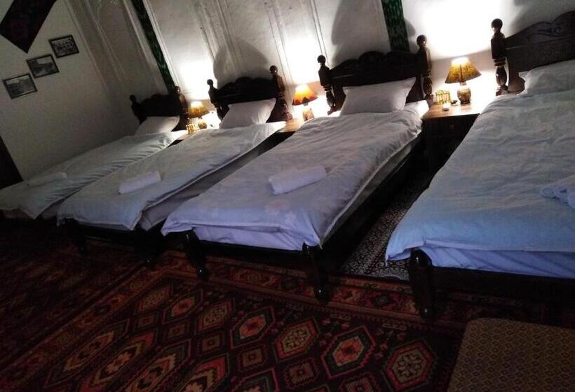 4인용 수피리어 룸, Ravshan Boutique