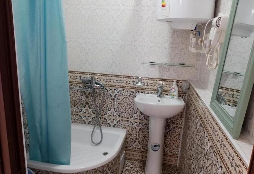 اتاق لوکس, Ravshan Boutique
