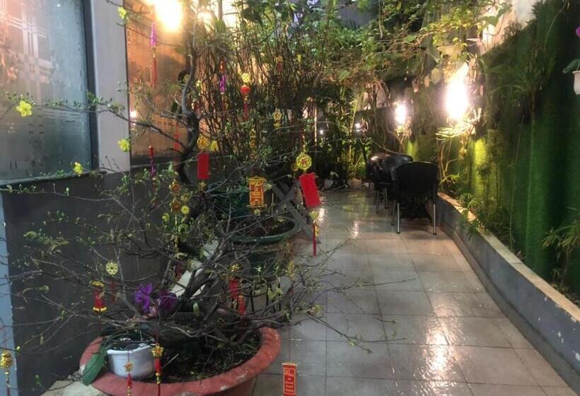 اتاق لوکس, The Art   Tina Hotel And Apartments