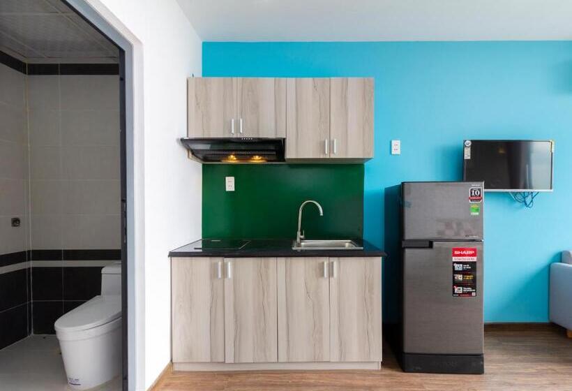 اتاق لوکس, The Art   Tina Hotel And Apartments