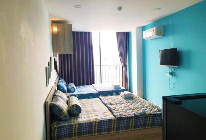 اتاق لوکس خانوادگی, The Art   Tina Hotel And Apartments