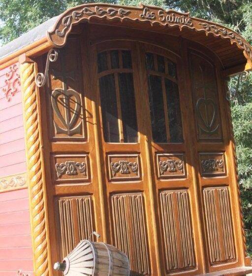 标准间, La Roulotte Les Saintes