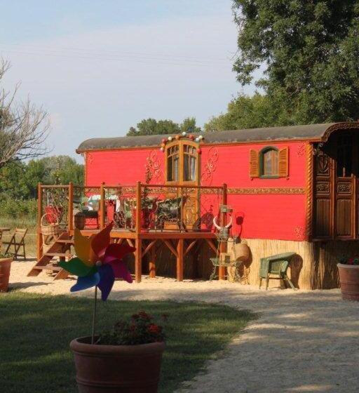 标准间, La Roulotte Les Saintes