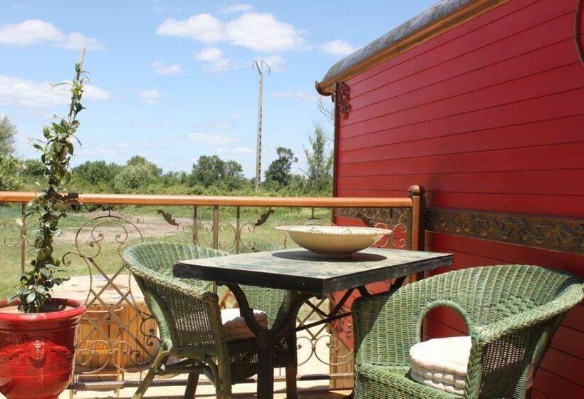 标准间, La Roulotte Les Saintes