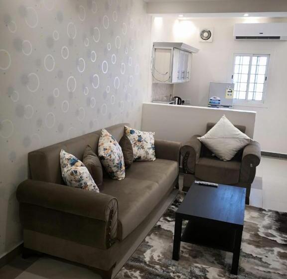 Suite, Dior Inn Apartment