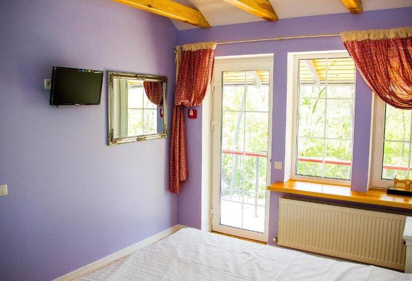 Standardzimmer, гриль станція