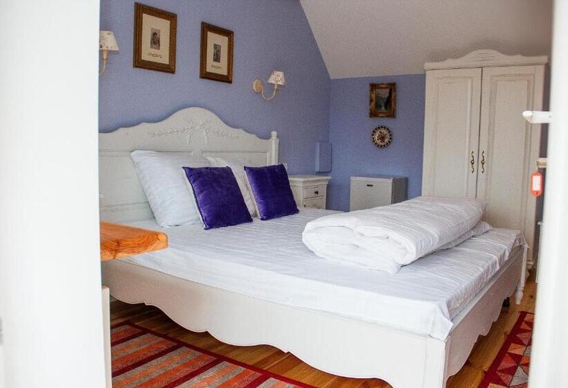 Standardzimmer, гриль станція