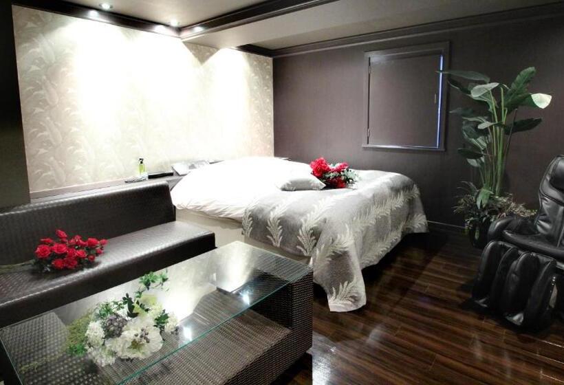 غرفة قياسية, Ageha   Adult Only