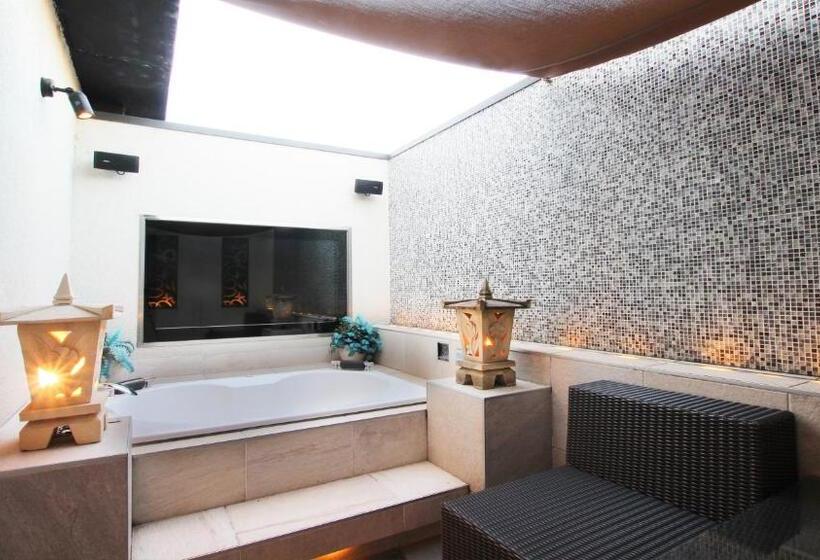 غرفة ديلوكس, Ageha   Adult Only