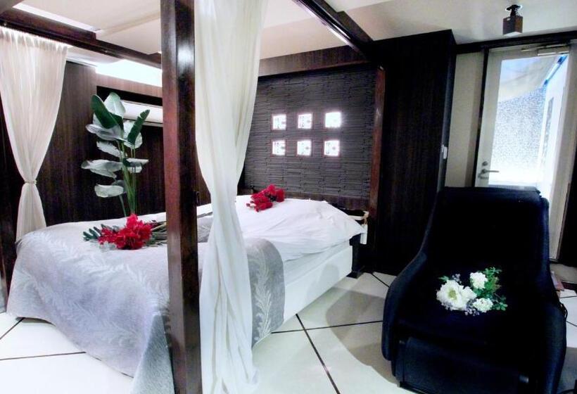 غرفة ديلوكس, Ageha   Adult Only