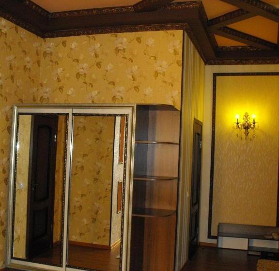 سوییت دوبلکس, Complex Bella Vista