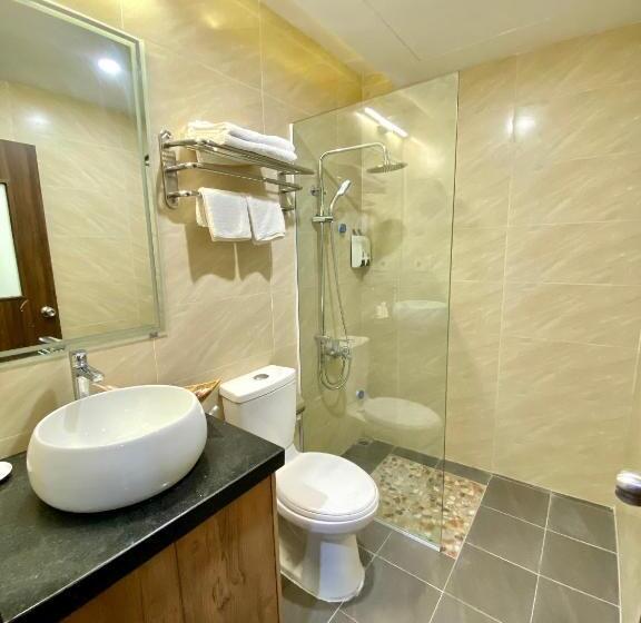 اتاق لوکس خانوادگی, Da Huong