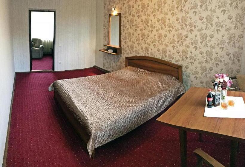 اتاق استاندارد, Geneva Hotel 800 метрів від Mcdonald S