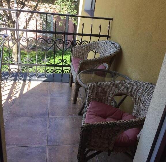 Четырехместный Номер Стандарт, U Zubrytskyh