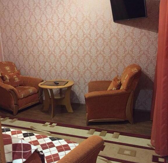 Четырехместный Номер Стандарт, U Zubrytskyh