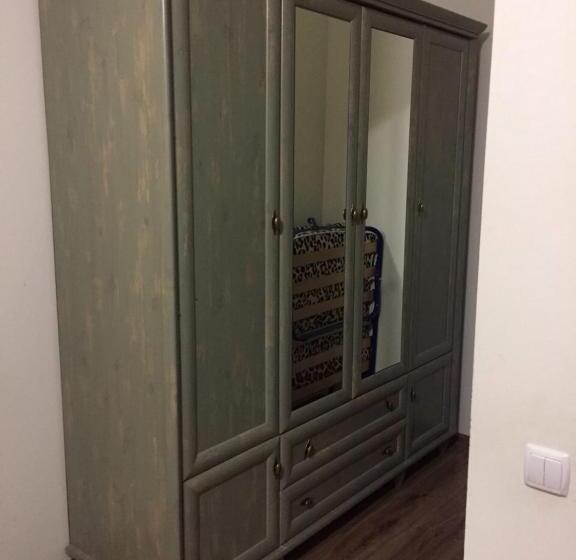 Номер Стандарт, U Zubrytskyh