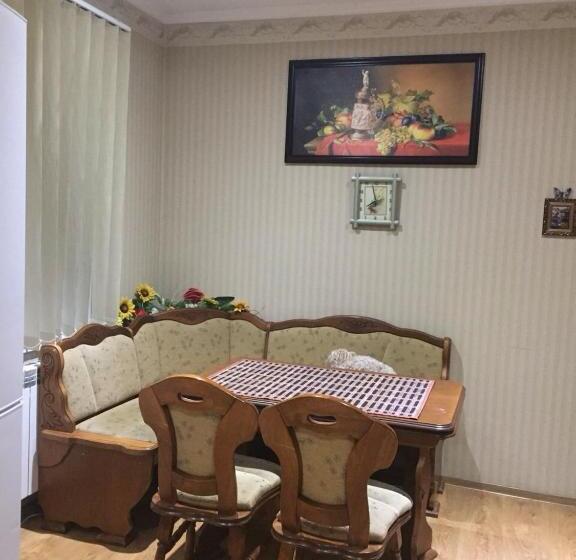 Family Suite, U Zubrytskyh