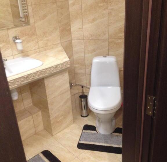 Трехместный Номер Стандарт с Балконом, U Zubrytskyh