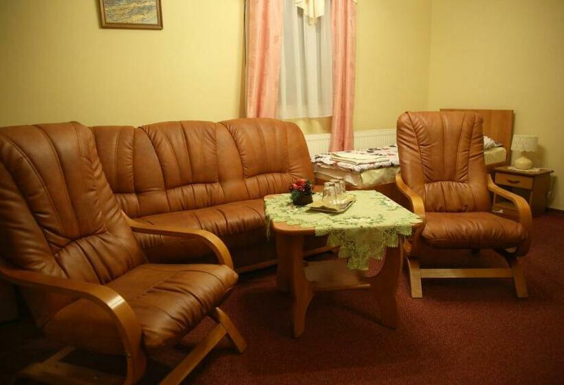 غرفة قياسية مطلّة علي الحديقة, Motel Orgován