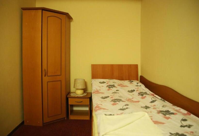 غرفة قياسية مطلّة علي الحديقة, Motel Orgován