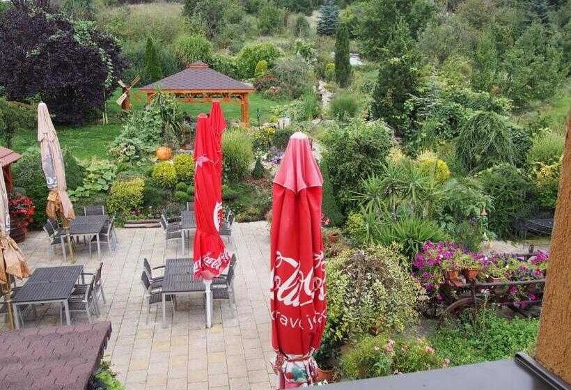 غرفة قياسية مطلّة علي الحديقة, Motel Orgován