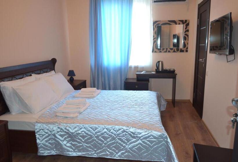 اتاق لوکس, дельфин