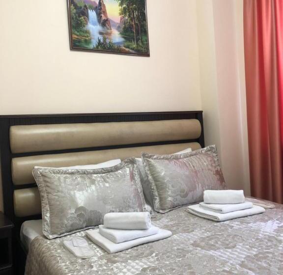 اتاق لوکس خانوادگی, дельфин