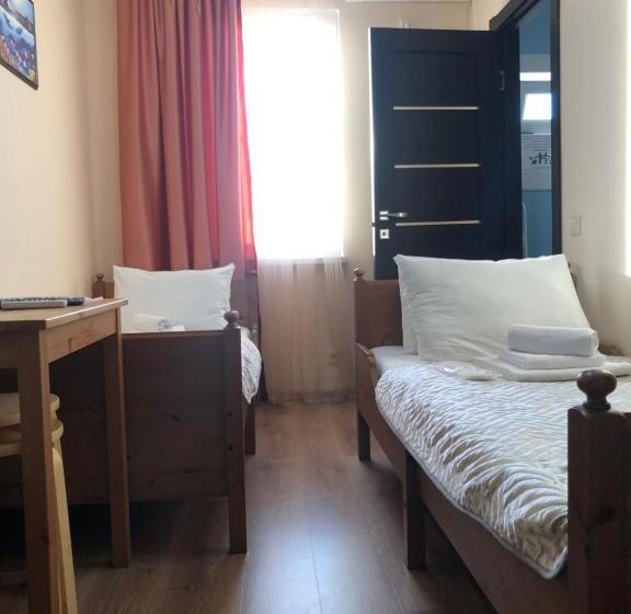 اتاق استاندارد, дельфин