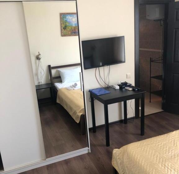 خانه 4 خوابه, дельфин