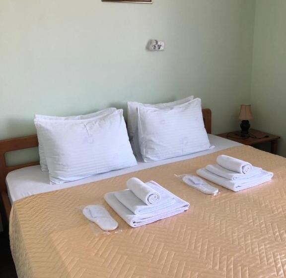 خانه 4 خوابه, дельфин