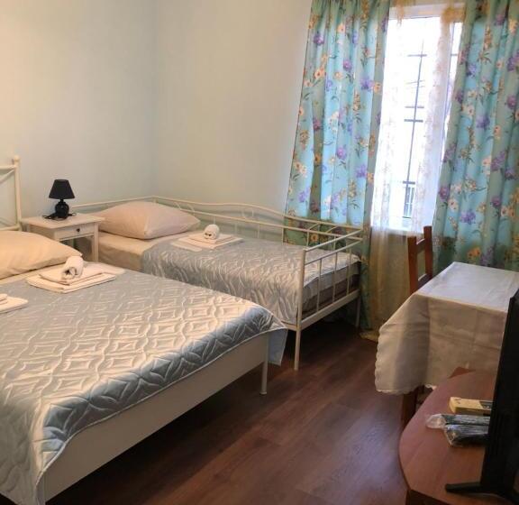 اتاق استاندارد چهار تخته, дельфин